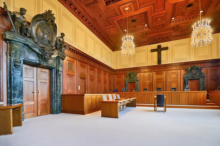 Courtroom 600